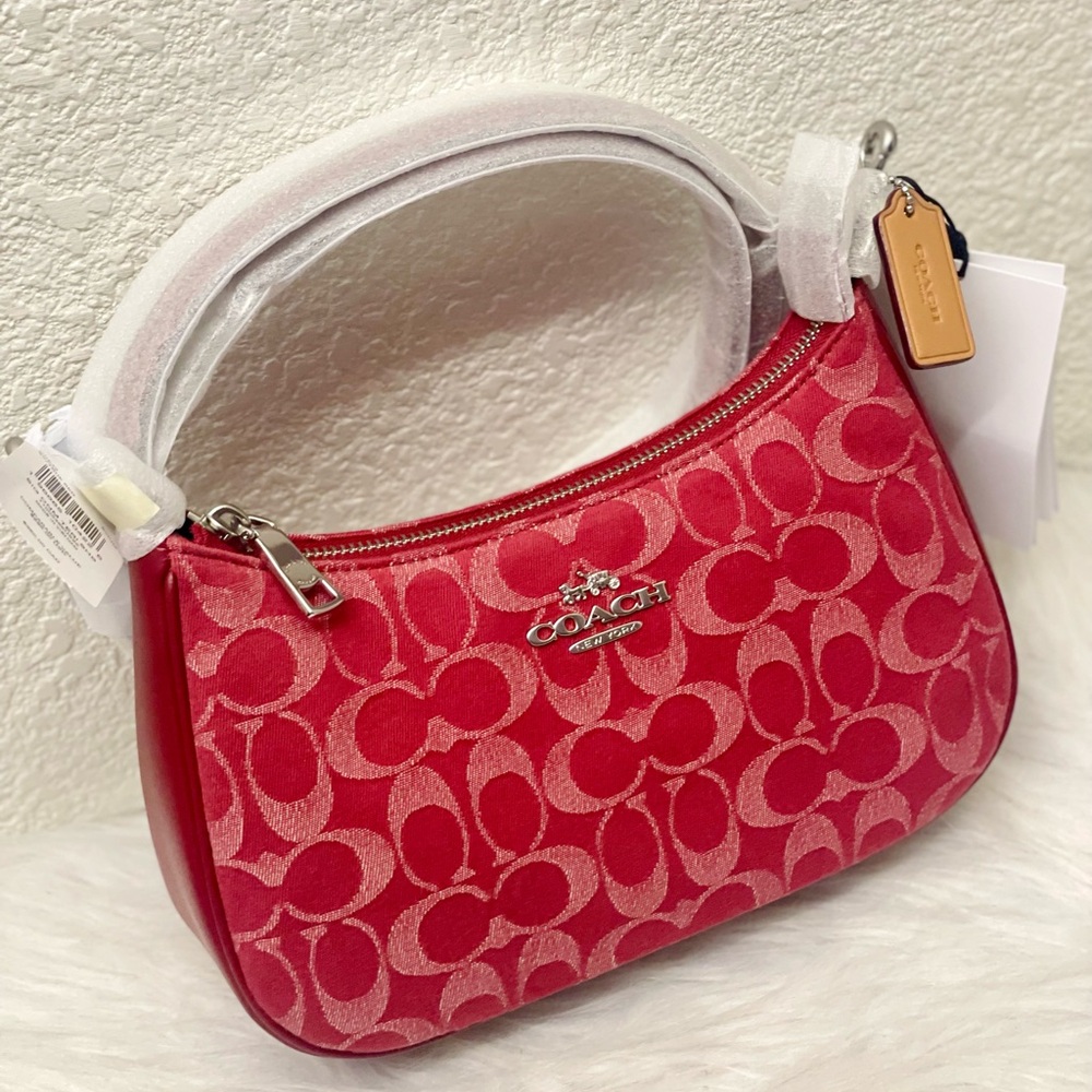 Coach Teri Shoulder Crossbody Bag In Signature Denim CDE43 Denim Silver/True Red - Picture 2 of 11